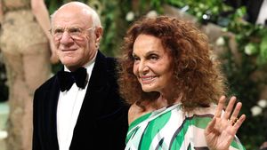 What Barry Diller’s ho-hum coming-out says about a vanishing kind of marriage